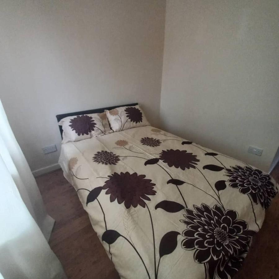Hamilton 3 Bedrooms 10 Minutes From City Centre Leicester Exterior photo